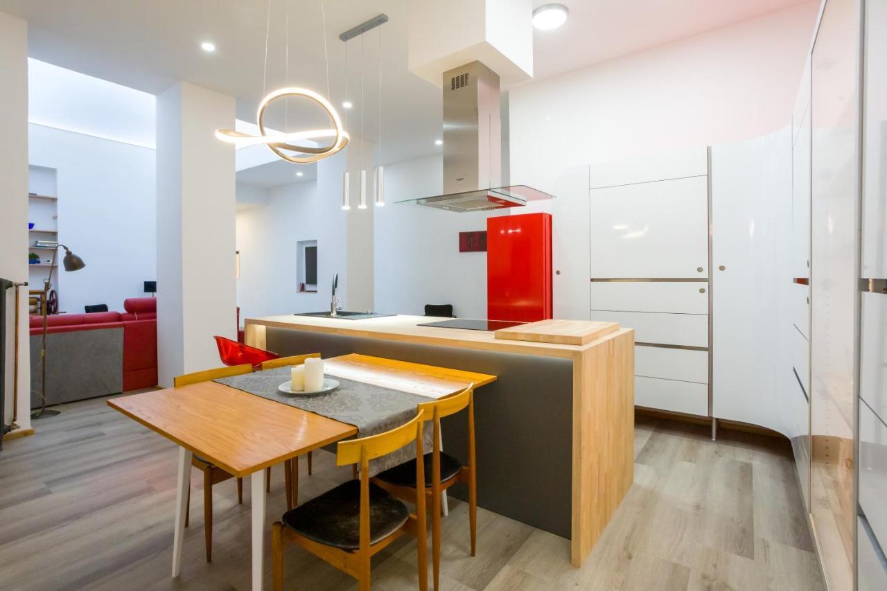 Luxusní velký apartmán s terasou v centru Litomyšle Exterior foto